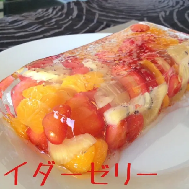 Snapdishの料理写真:ジュエリィさんのしゅわしゅわサイダーゼリー #レシピブログ #RecipeBlog|レシピブログさん