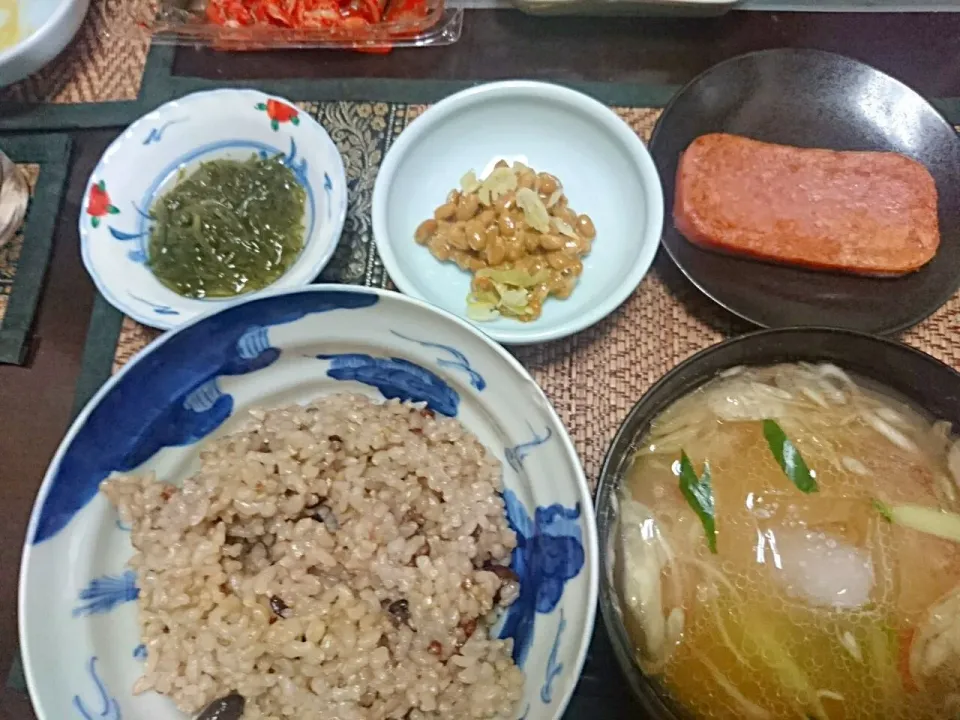 納豆&めかぶ&スパム&冷たい味噌汁|まぐろさん