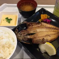 Snapdishの料理写真:アジ開き定食|SasaMasa213さん