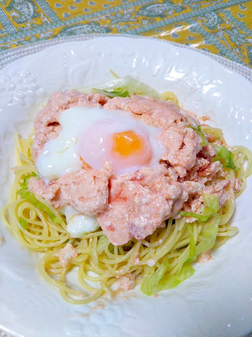 Snapdishの料理写真:豆腐とトマト缶で作ったシャーベットと一緒に食べる冷製パスタ|スクラムハーフさん