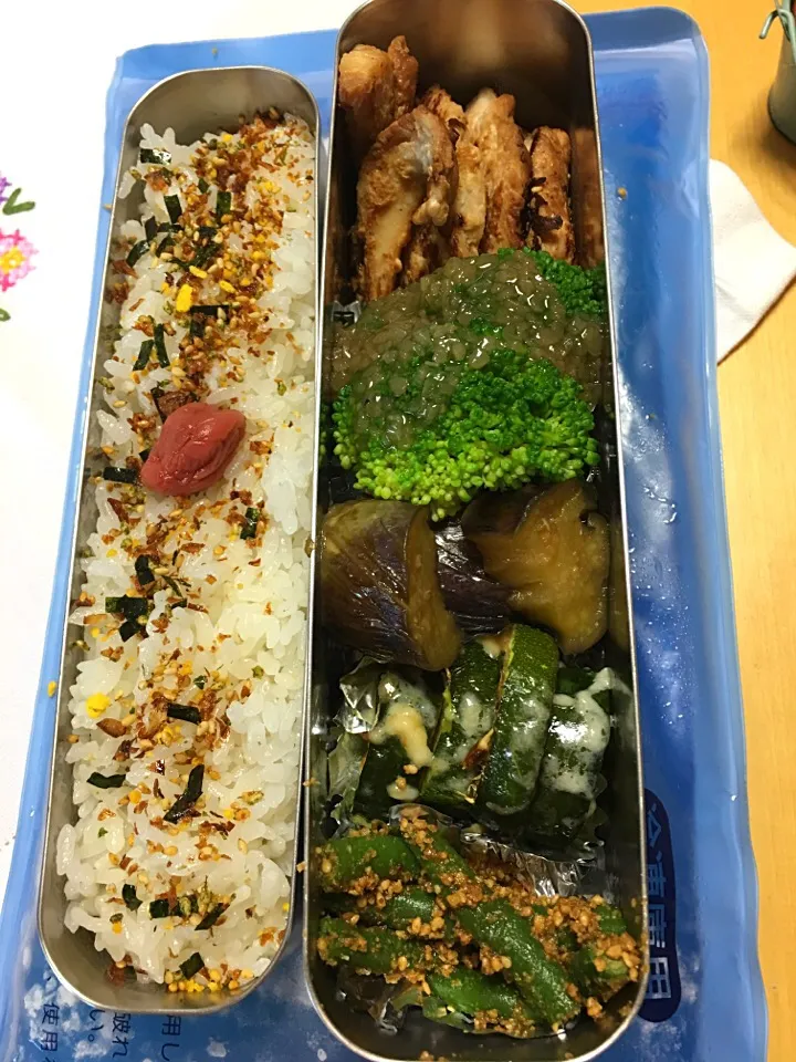 Snapdishの料理写真:鶏胸肉の塩麹焼き ブロッコリー 茄子煮 インゲン胡麻和え ズッキーニのチーズ焼き弁当。|Kumiko Kimuraさん