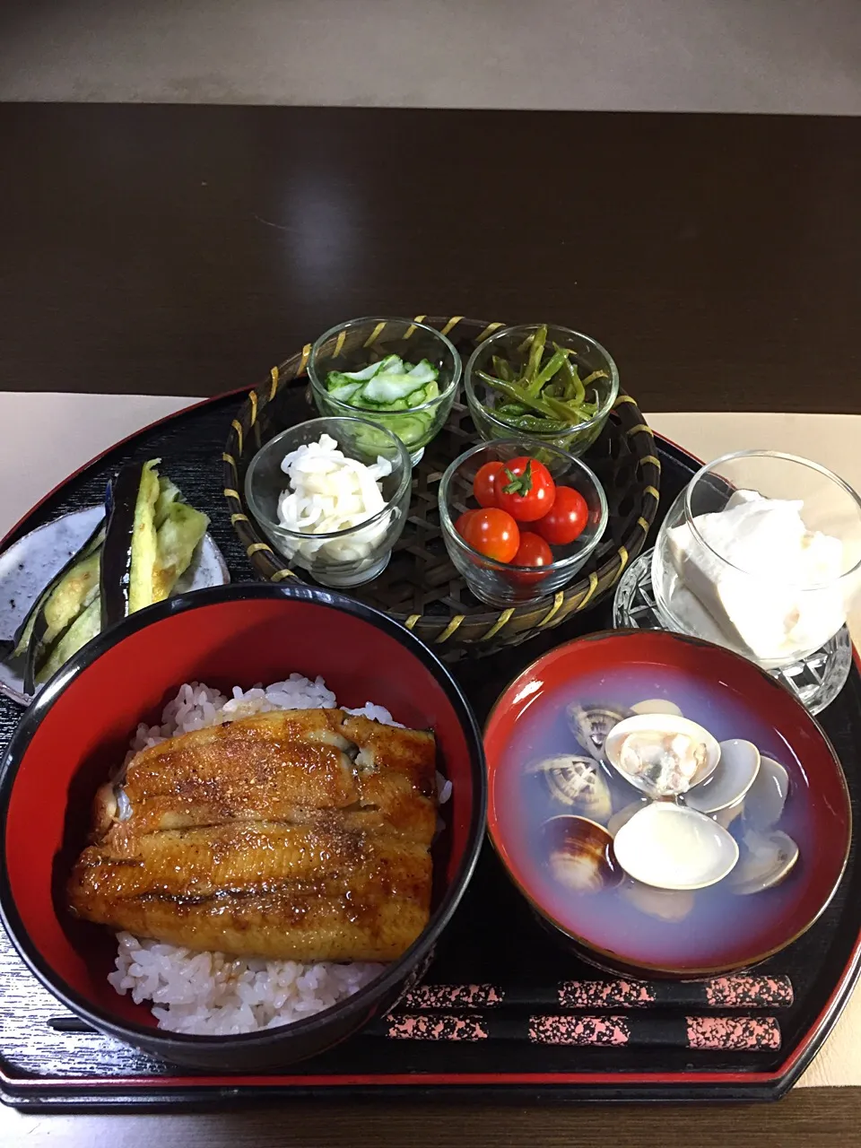 #うな丼#大根ホタテサラダ#インゲンきんぴら#水茄子浅漬け#ぜんなのお吸い物|shokohanさん