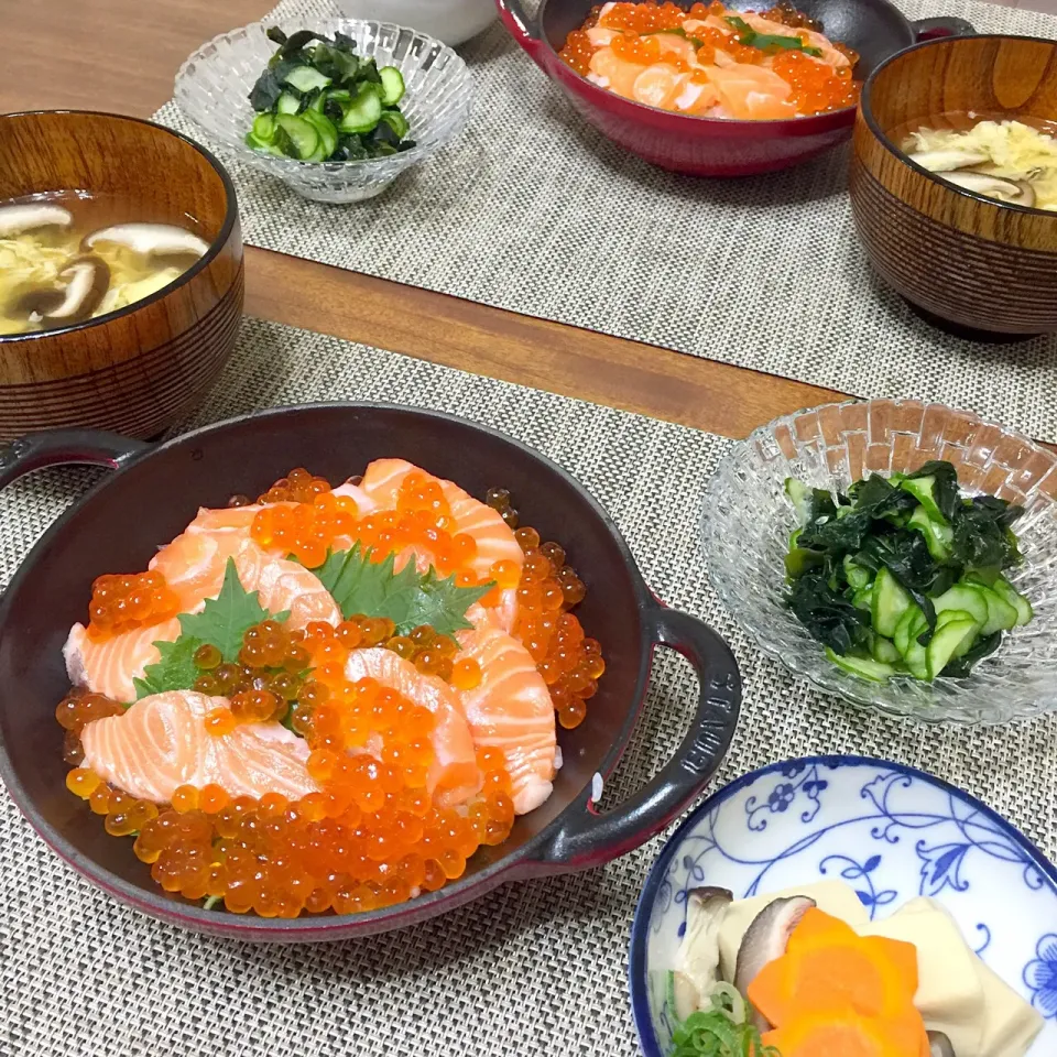 丑の日に…いくらサーモン丼|accoさん