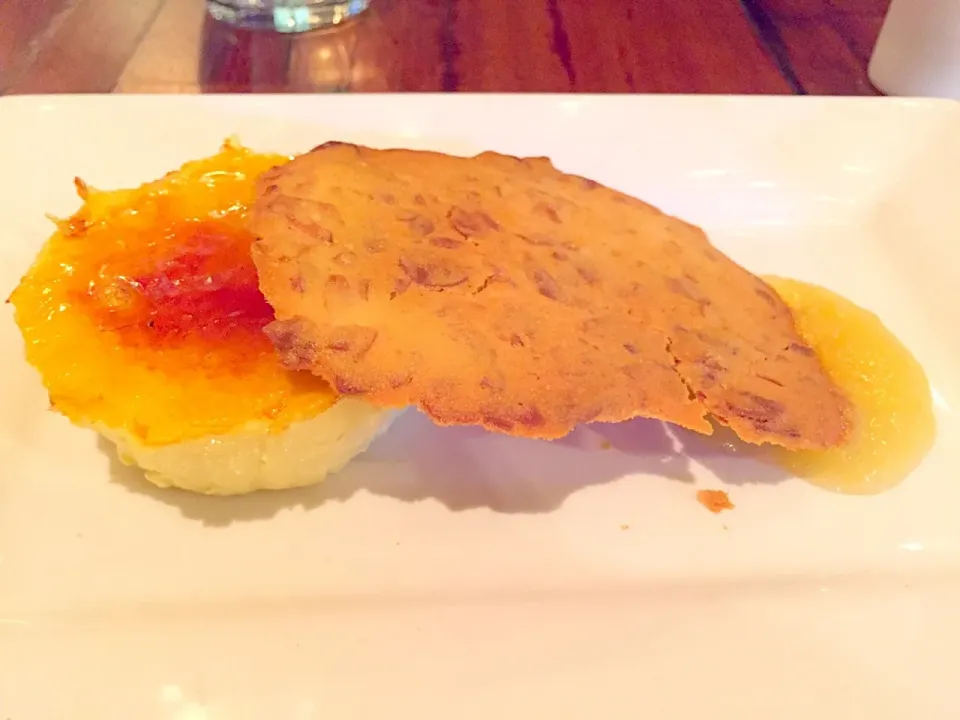 Creme Catalan with almond-orange biscuit & lemon jam|Sky Blueさん