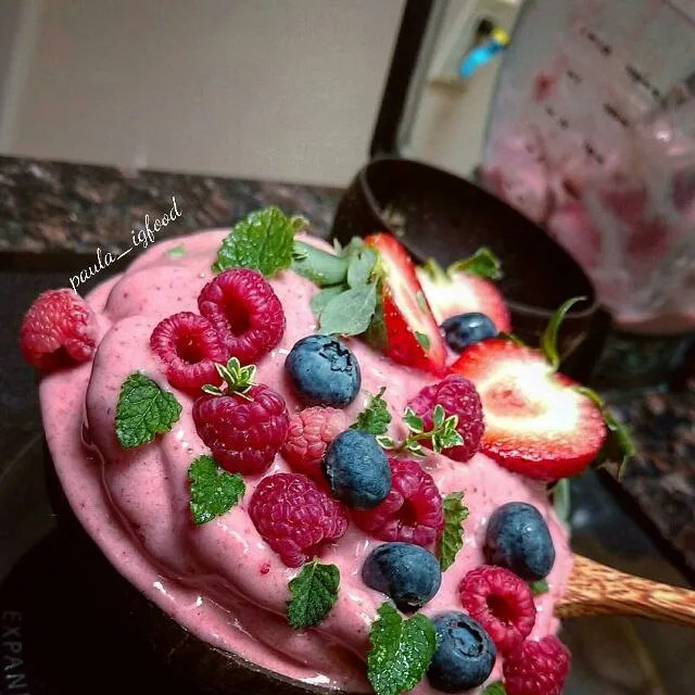 homemade Strawberry nicecream|paulaさん