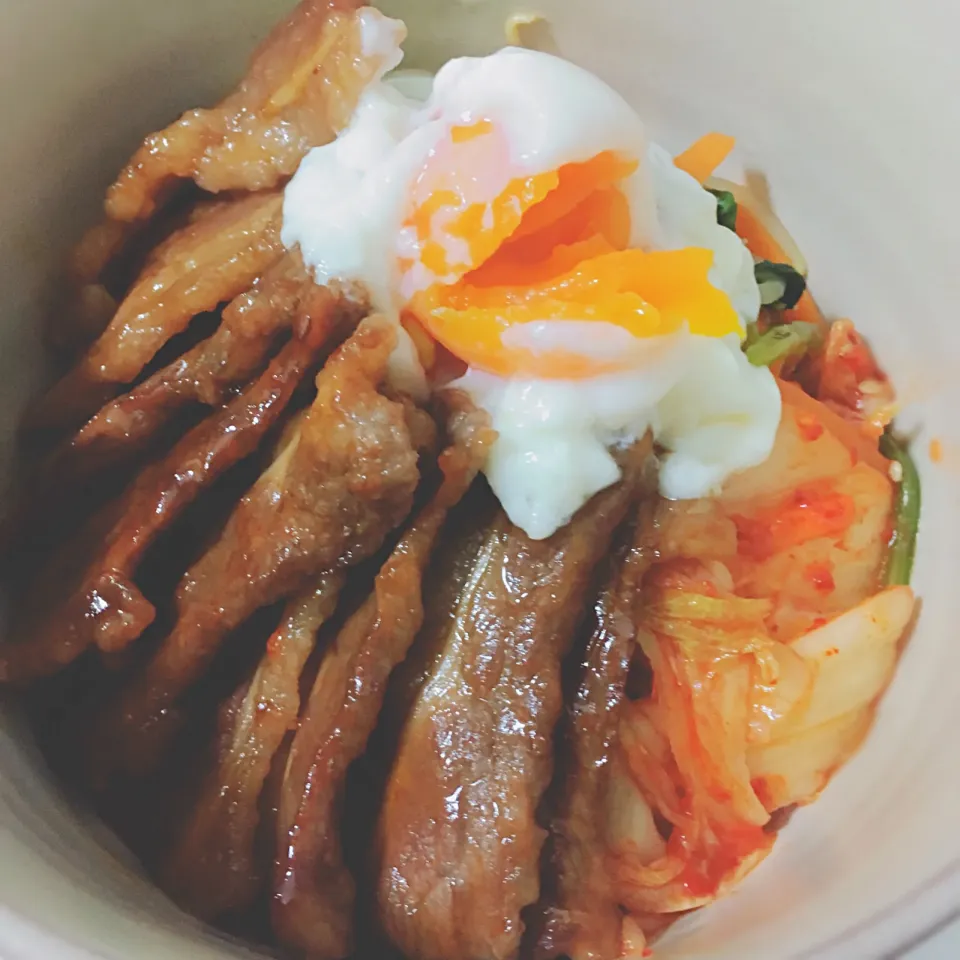 Snapdishの料理写真:Yakiniku Bibimbap|Yukiさん