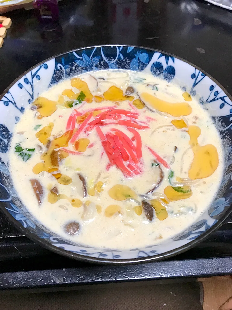 ダイエットの強い味方♪
シラタキと野菜&豆乳と味噌の
なんちゃってトンコツラーメン♪|つばりん亭さん