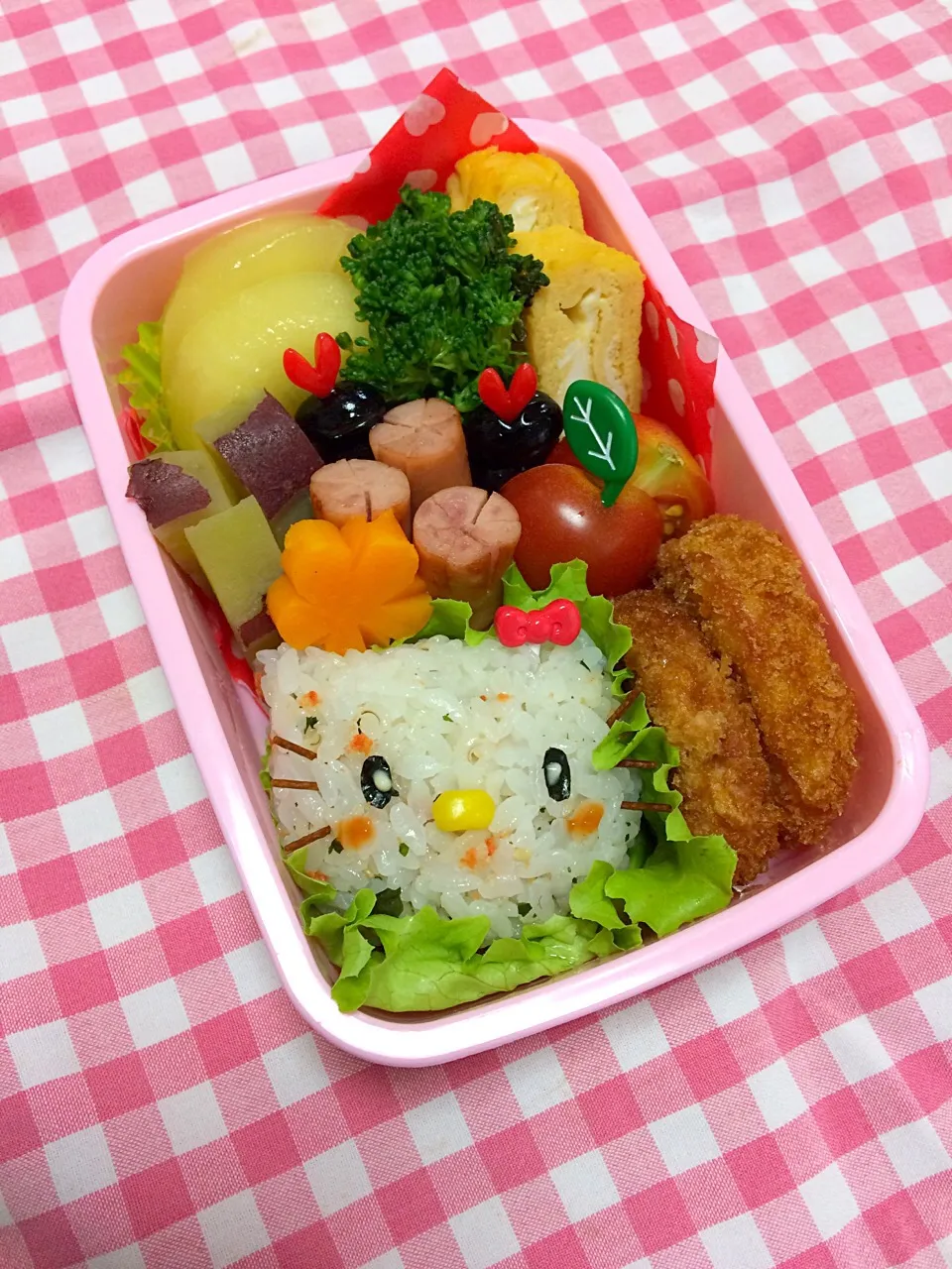 Snapdishの料理写真:娘弁🌼
.
#夏休み#学童#弁当5日目#なんちゃってキティちゃん|あやmamanちゃんさん