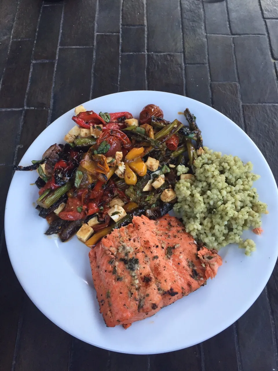 Salmon with quinoa and roasted vegetables.|ernest ristiさん