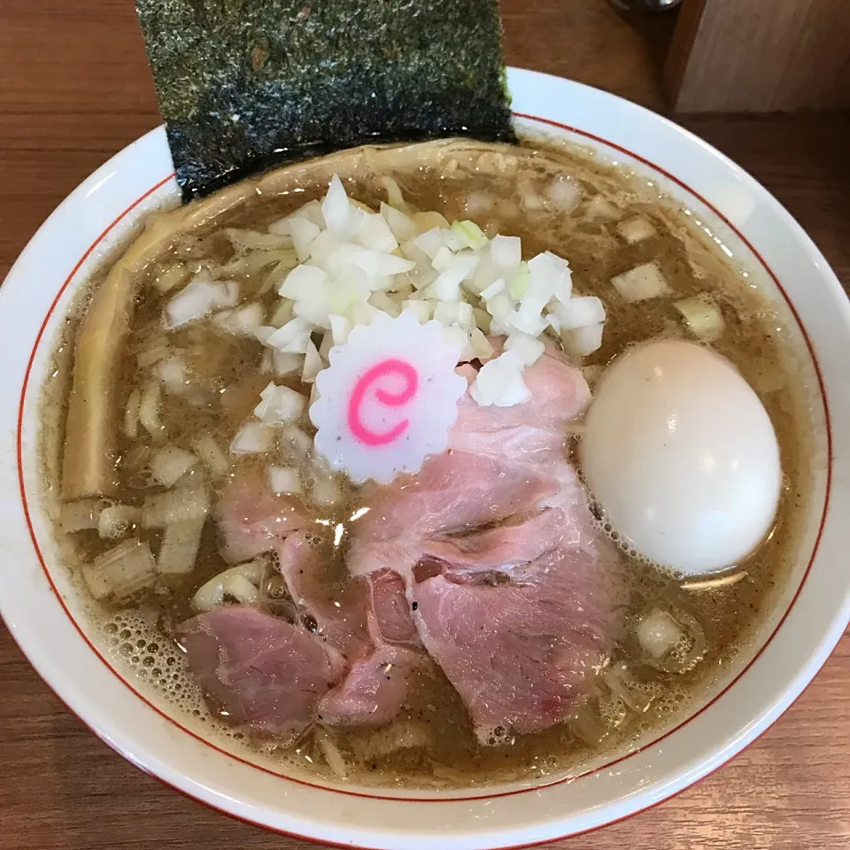 Snapdishの料理写真:濃厚煮干そば|r1990297さん