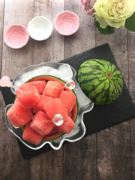 夏のおもてなしに！小玉スイカで作るスイカのシャーベット🍉|yukoさん