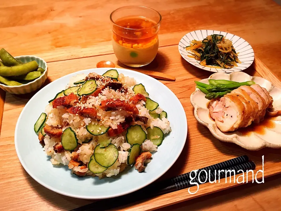 プーティの🎀 鰻とキュウリの混ぜご飯 などの夜ごはん♪|プーティさん