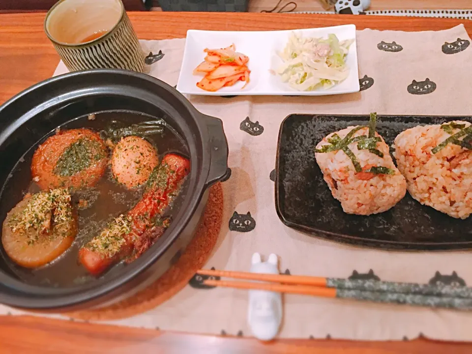 Snapdishの料理写真:＊季節外れのおでん🍢＊カツオの炊き込みご飯|みじんこさん