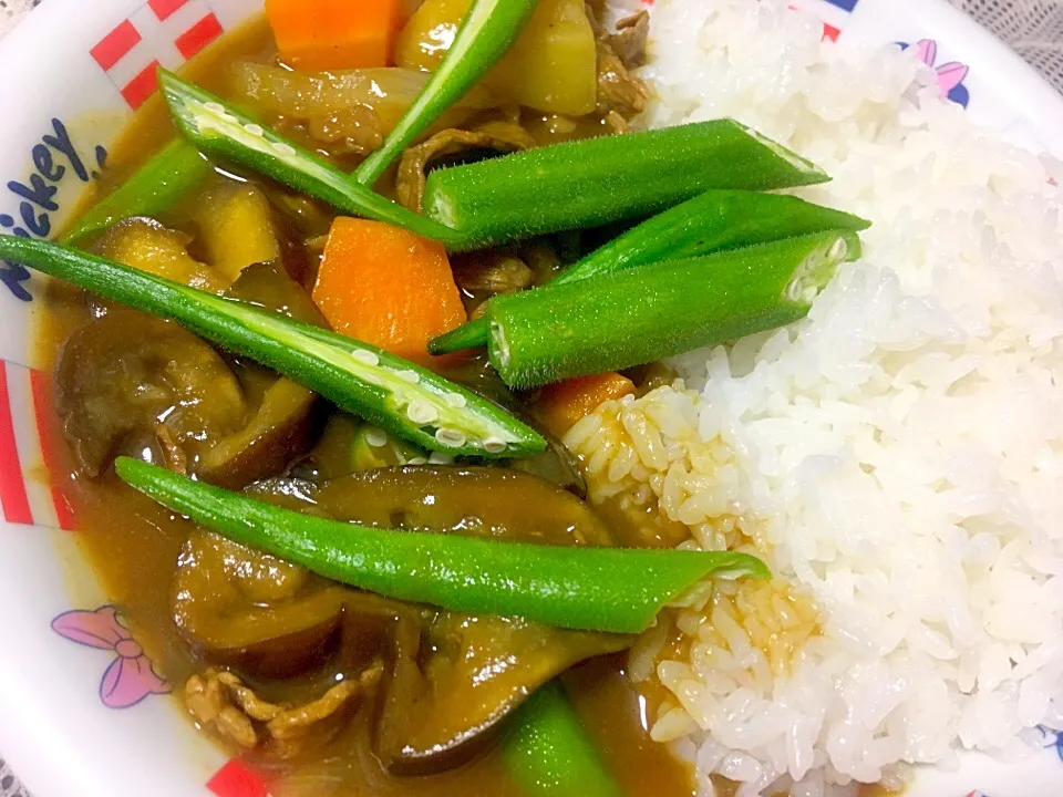 那須とオクラの夏野菜カレー|ましろさん