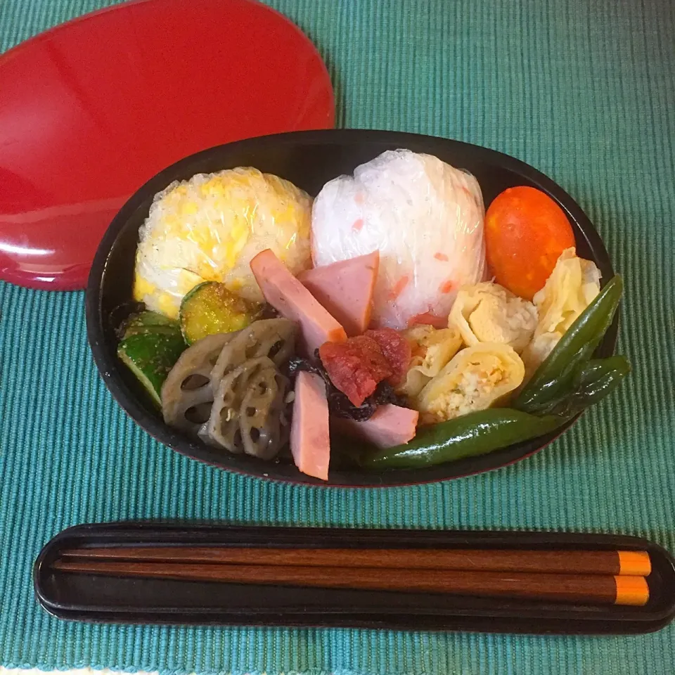 今日のお仕事お弁当🍱
昨日の春巻きも入れて^ ^
お仕事がんばろー|RU.Farmさん