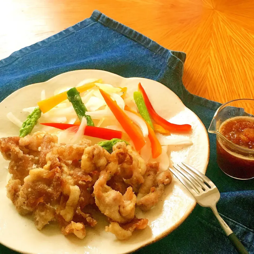 Snapdishの料理写真:豚薄切り肉の揚げ焼きカレー風味
#豚肉#snapdish #おうちごはん|もなかさん