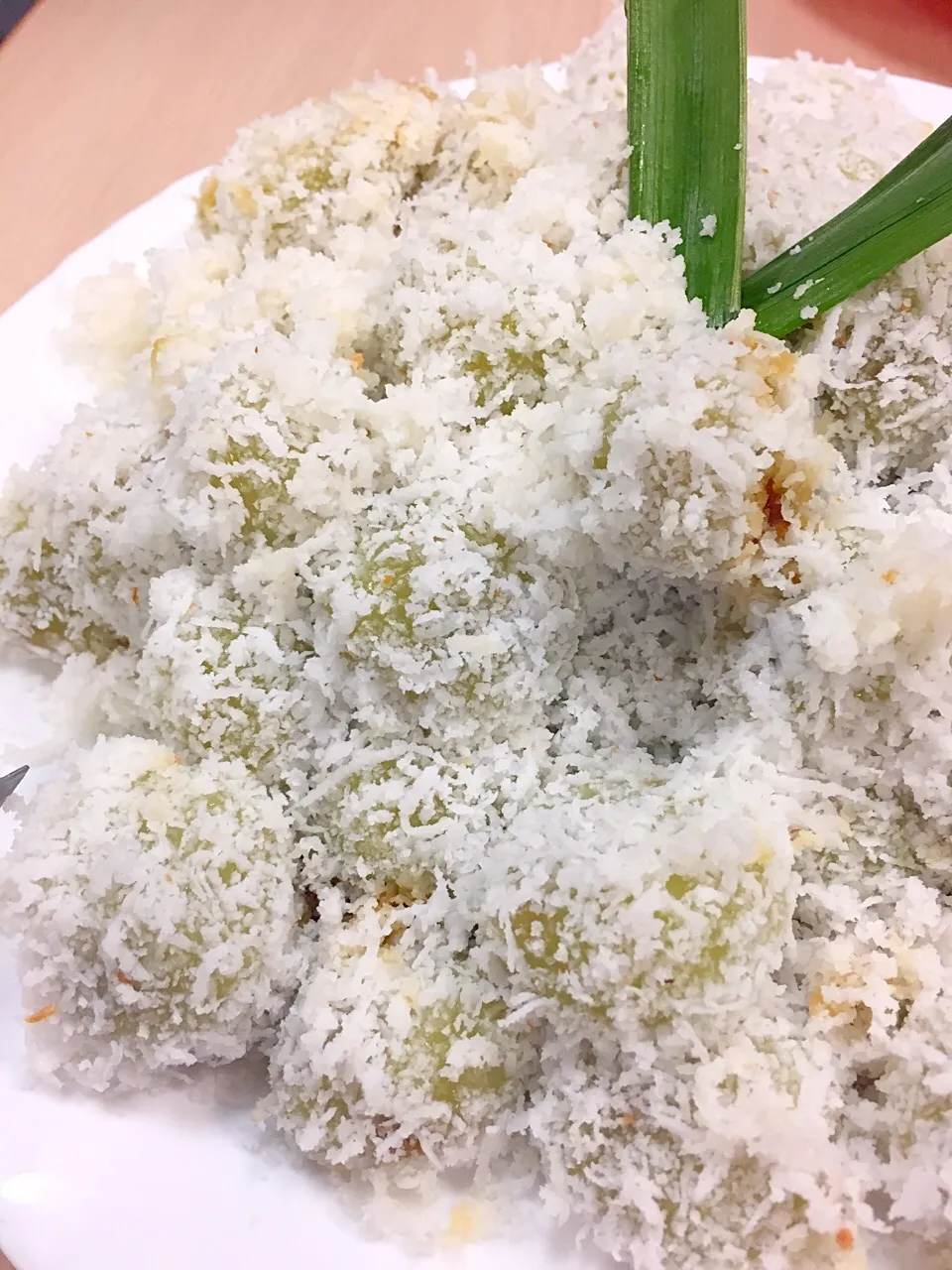 Snapdishの料理写真:Onde-onde|Amy Aliyyaさん