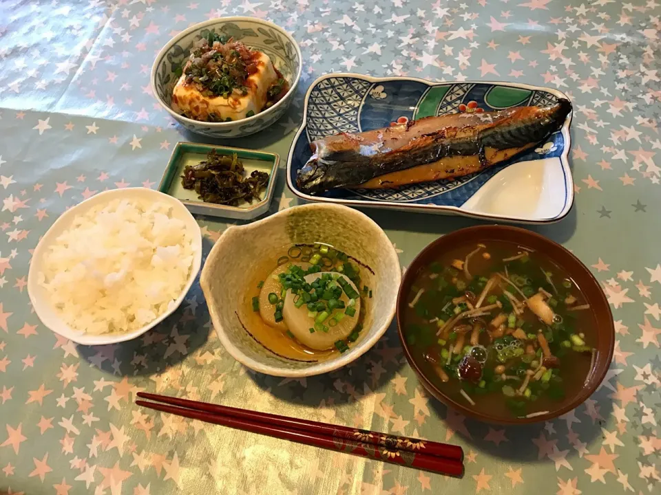 Snapdishの料理写真:鯖のみりん干し定食。|Hitomi Seyaさん