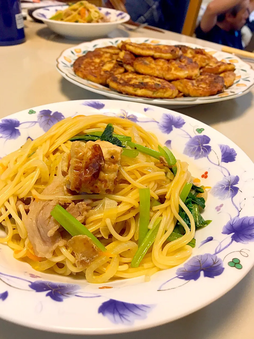 Snapdishの料理写真:ぶたの生姜焼き風和風パスタ🍝
あんど
豆腐ツナげっと！|なーちゃんさん