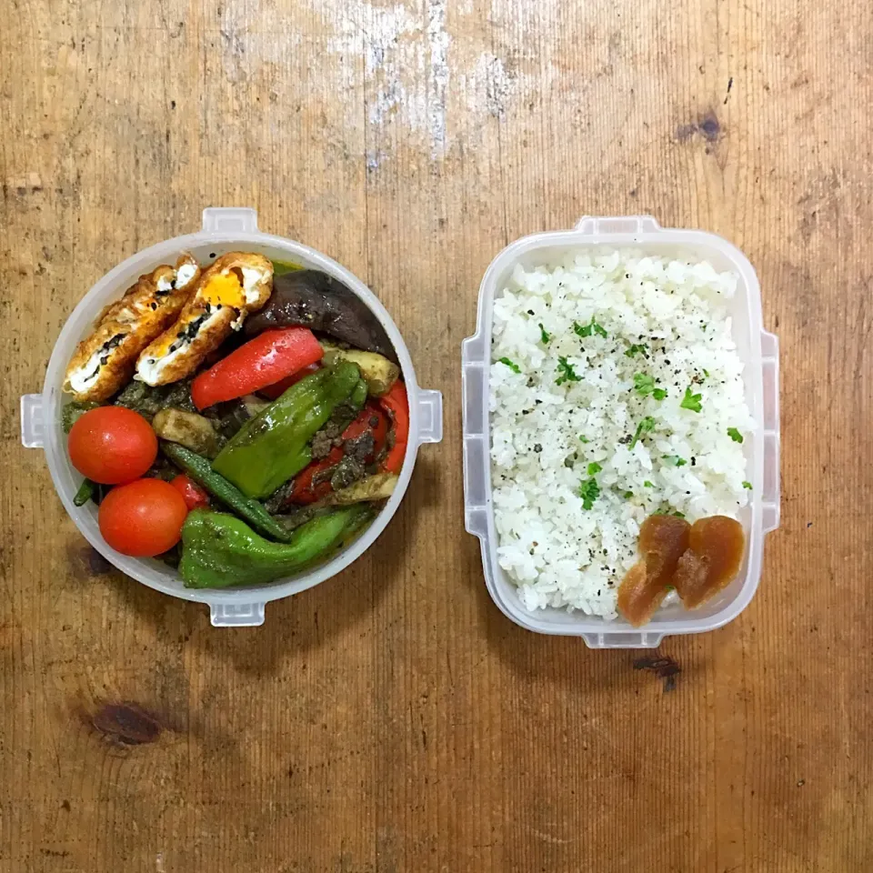 Snapdishの料理写真:今日のお弁当‼︎ 29 July
#お弁当 #弁当 #obento #bento #弁当男子 #野菜たっぷり #野菜カレー #バターライス #お昼ごはん #昼ごはん #ランチ #lunch|Yoshinobu Nakagawaさん