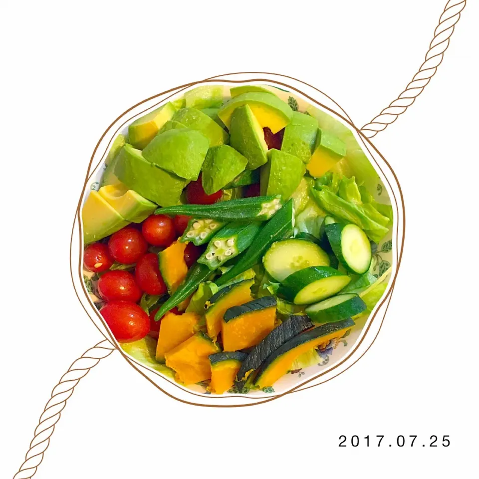 アボカド🥑沢山のサラダ🥗

サラダ#アボカド#簡単|まっつー🐾さん