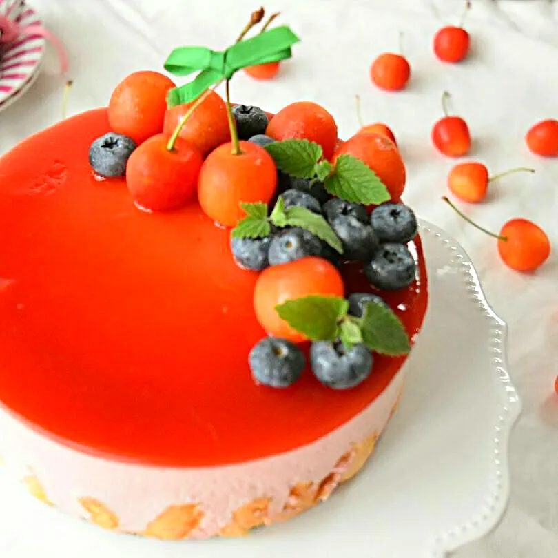 #ストロベリームースケーキ|ひさちゃんさん
