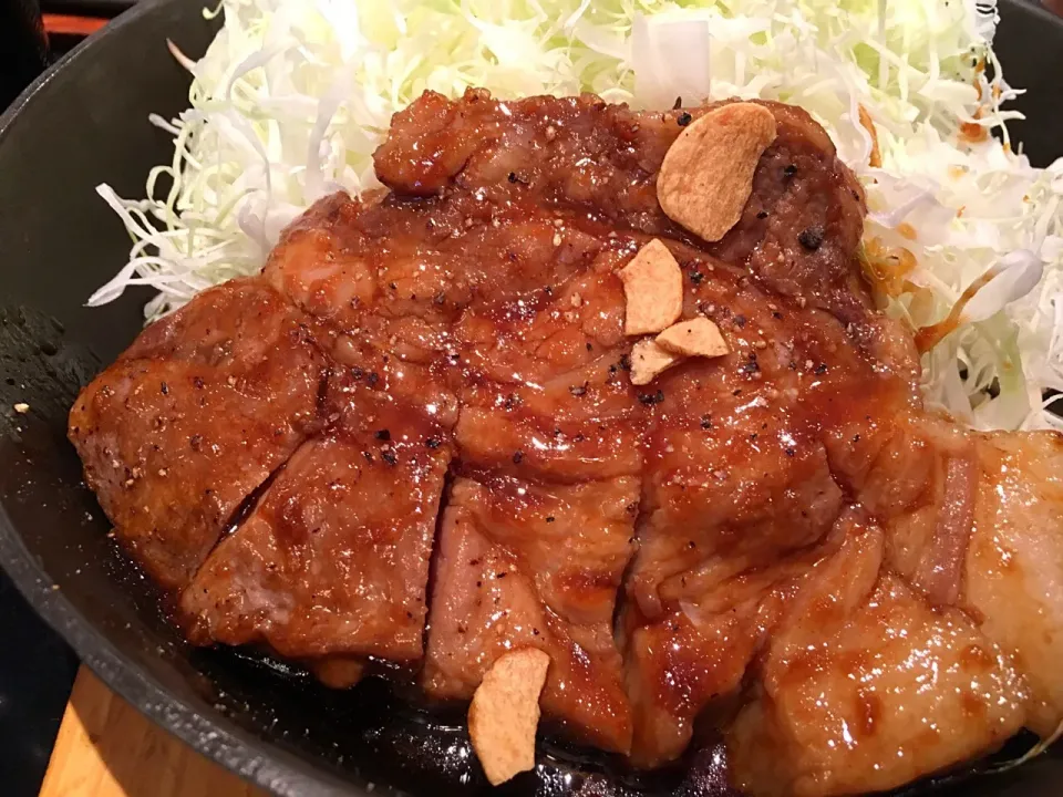 今日の昼飯はトンテキ|フージさん