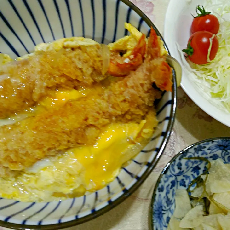 えび玉丼|たえさん