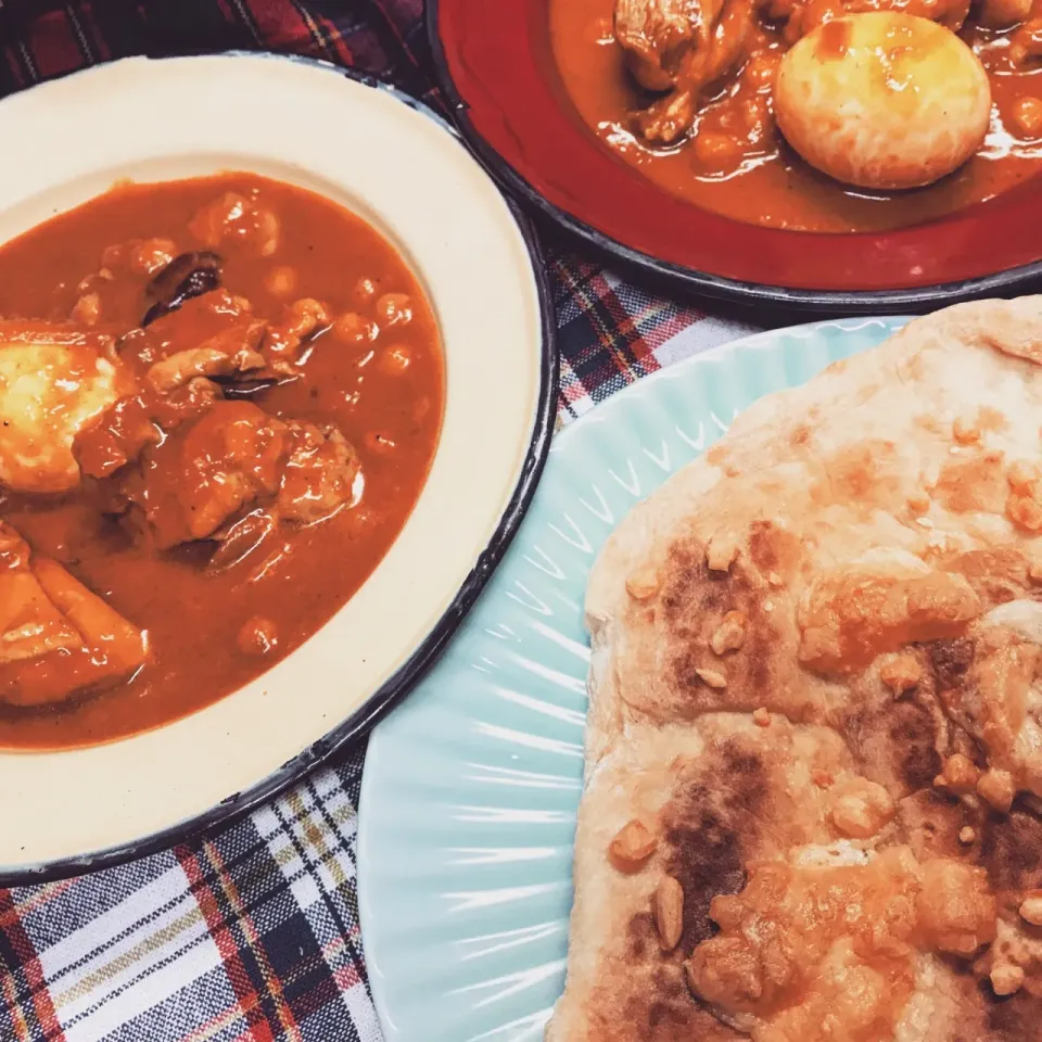 バターチキンカレー🇮🇳 手作りチーズナン👳🏾‍♀️|江里子さん