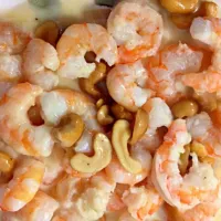 Snapdishの料理写真:Stir-fried honey cashew shrimp|Indie Starさん