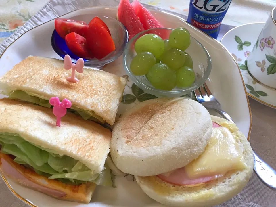 Snapdishの料理写真:どんより雲の朝 🌨  明るくモーニング😊|ｋｚｓｙｋさん