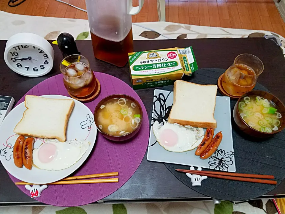 日曜の朝食❤半熟たまごがうまかった❤|みーさん