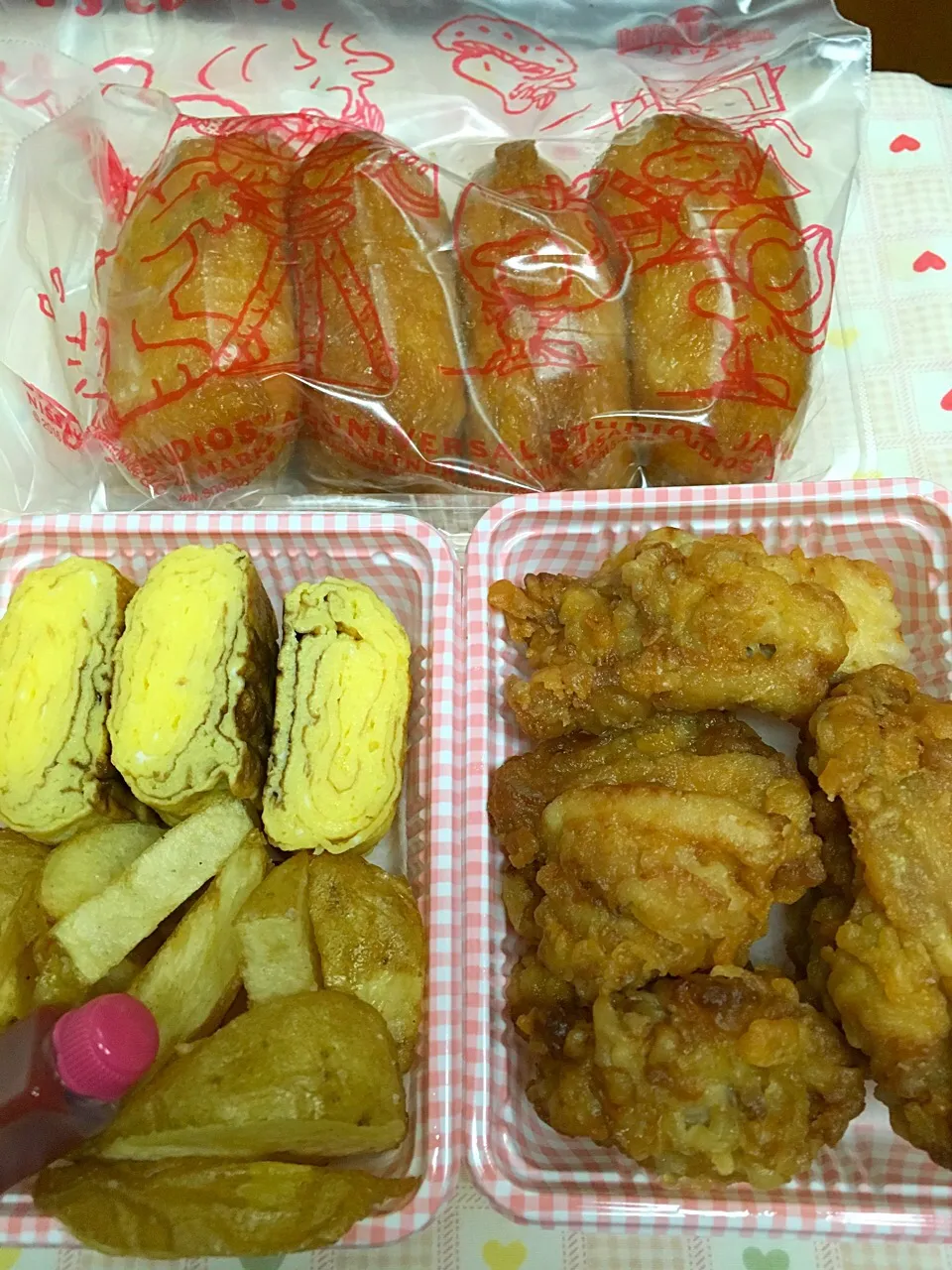7月30日息子合宿弁当  お稲荷さん  唐揚げ フライドポテト 卵焼き|オリーブさん