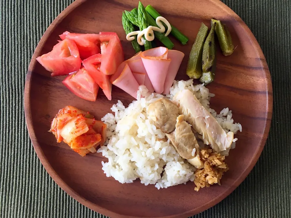 Snapdishの料理写真:アジアな朝食
いただきます♪|HappyLife365さん