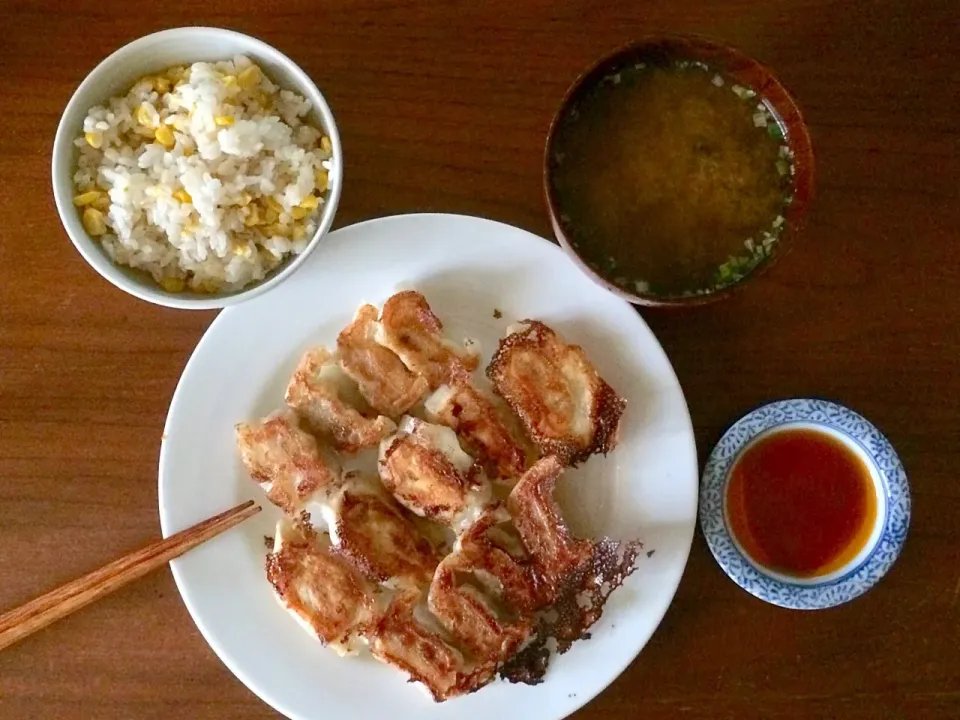 まん天餃子定食(^^)もち麦トウモロコシご飯|マユマユさん