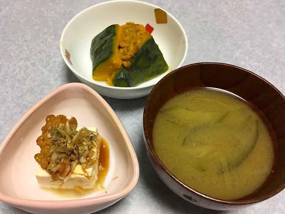 地味で質素な晩ご飯|Orie Uekiさん