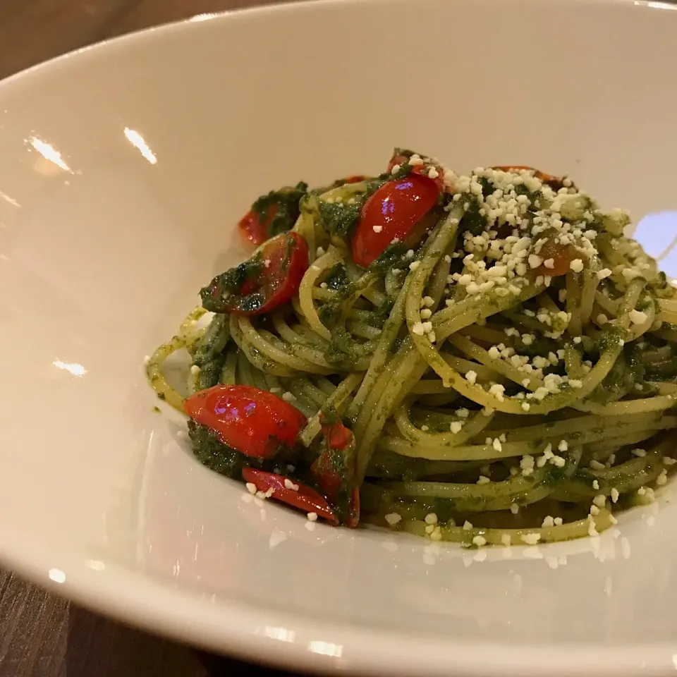 自家製バジルソースでパスタ🍝|koji toyodaさん