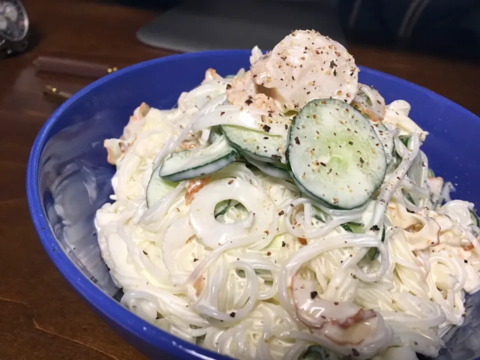 自分賄い飯
疲れた時に
 回帰する
   昭和な
   母の味
 キュウリ
    竹輪
    春雨
内緒でベビホ|ちゅら夏さん