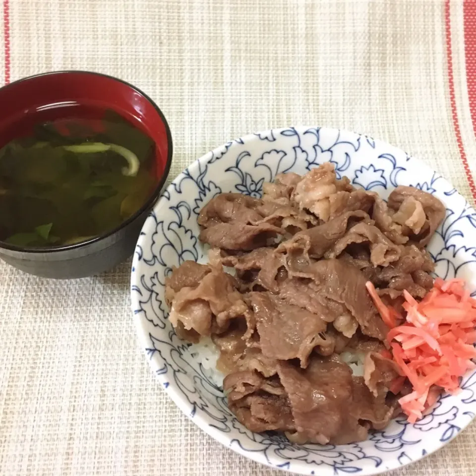 ワカメのお汁・牛丼|美也子さん