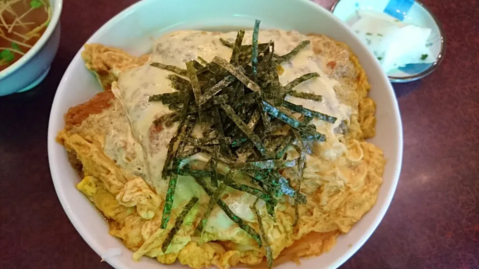 Snapdishの料理写真:カツ丼|まぐろさん