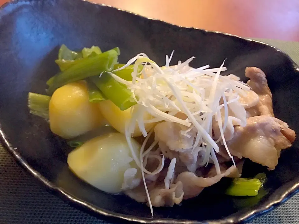 Klala's Simmered pork&potatoes♨️くららさんの塩だけでうまっ❗️ｼﾞｬｶﾞｲﾓと豚ﾊﾞﾗの煮物|🌈Ami🍻さん