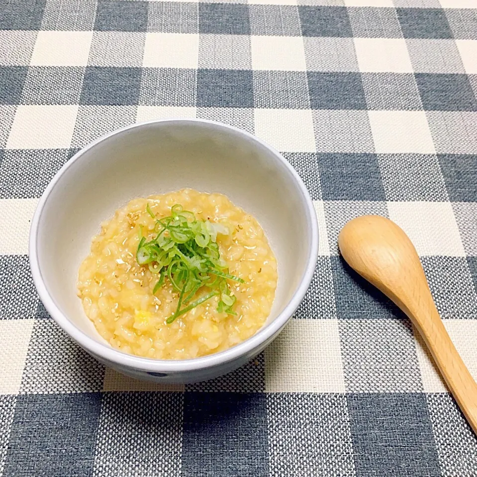 たまご粥 風邪なのでパパご飯バージョン|omoさん