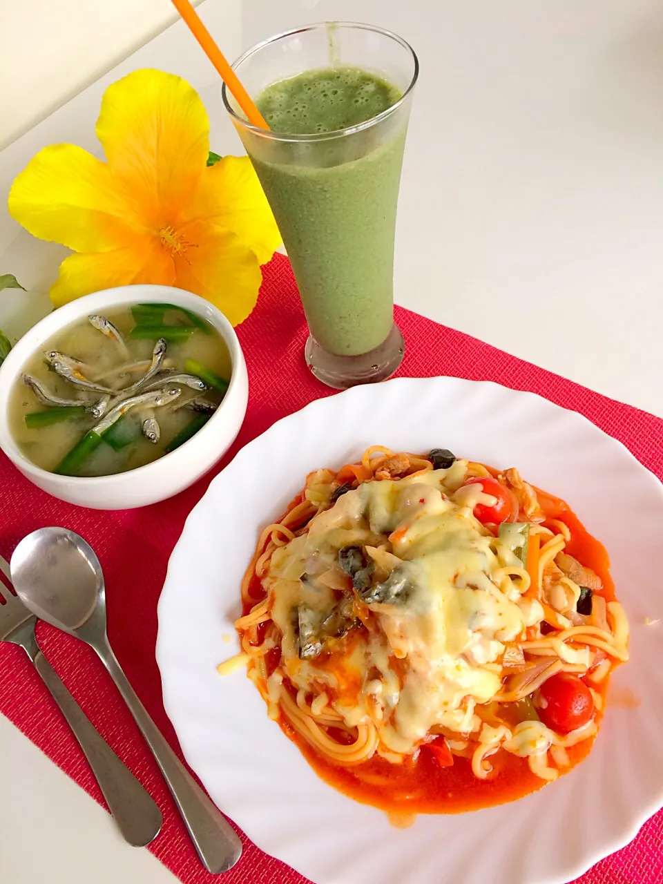 朝ごはんは勝負飯( ◠‿◠ )
ナポリタンスープスパ😋とろけるチーズたっぷり🎵🎵|はみちゃんさん