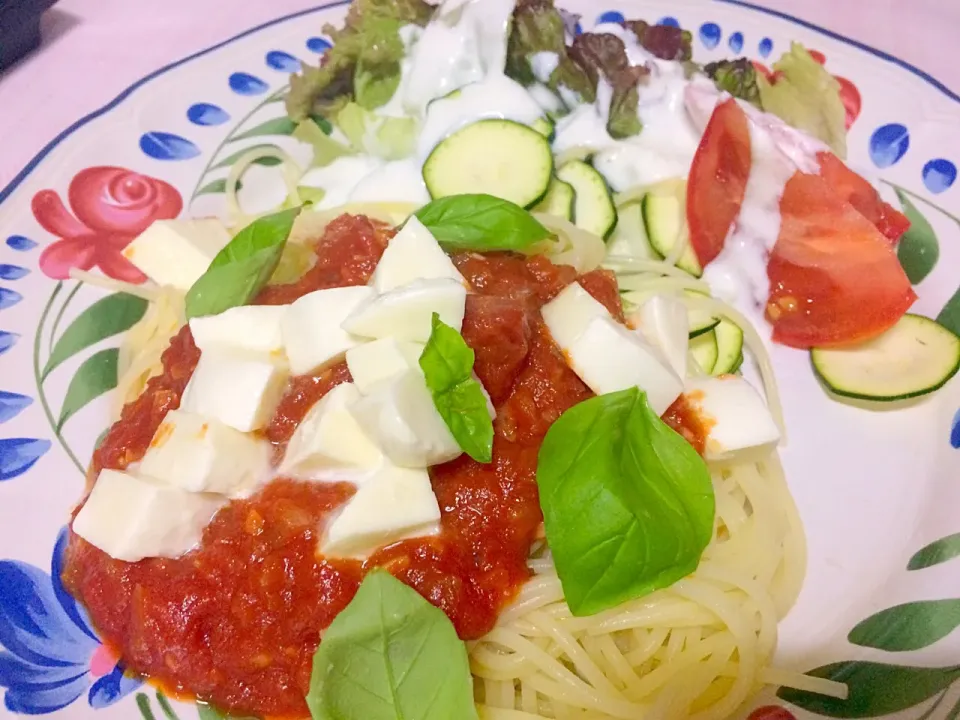 グルテンフリーのパスタサラダ。
パスタの原料は🍝トウモロコシです。|ナタママさん