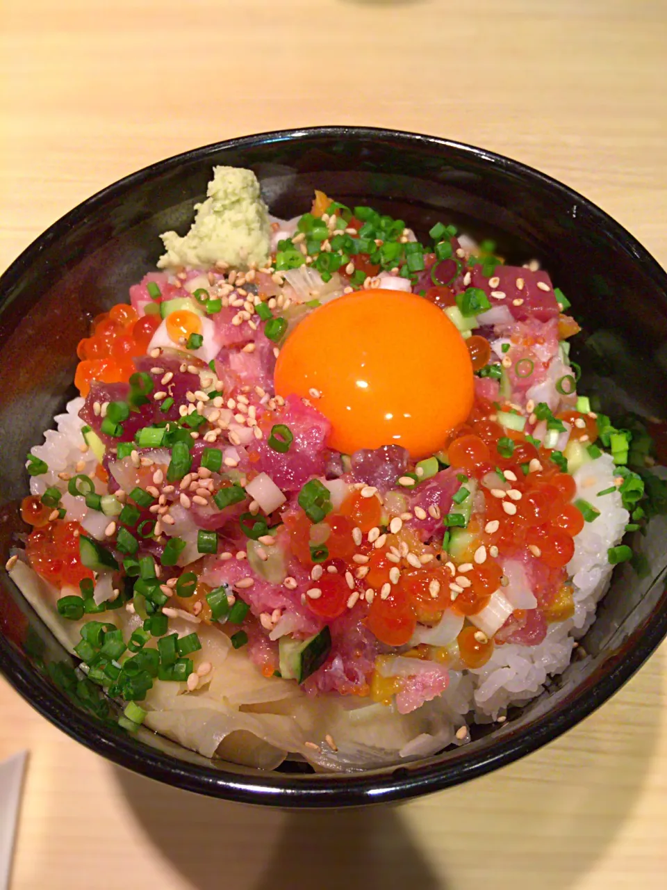 ぜいたくうまトロ丼|うみんちゅさん