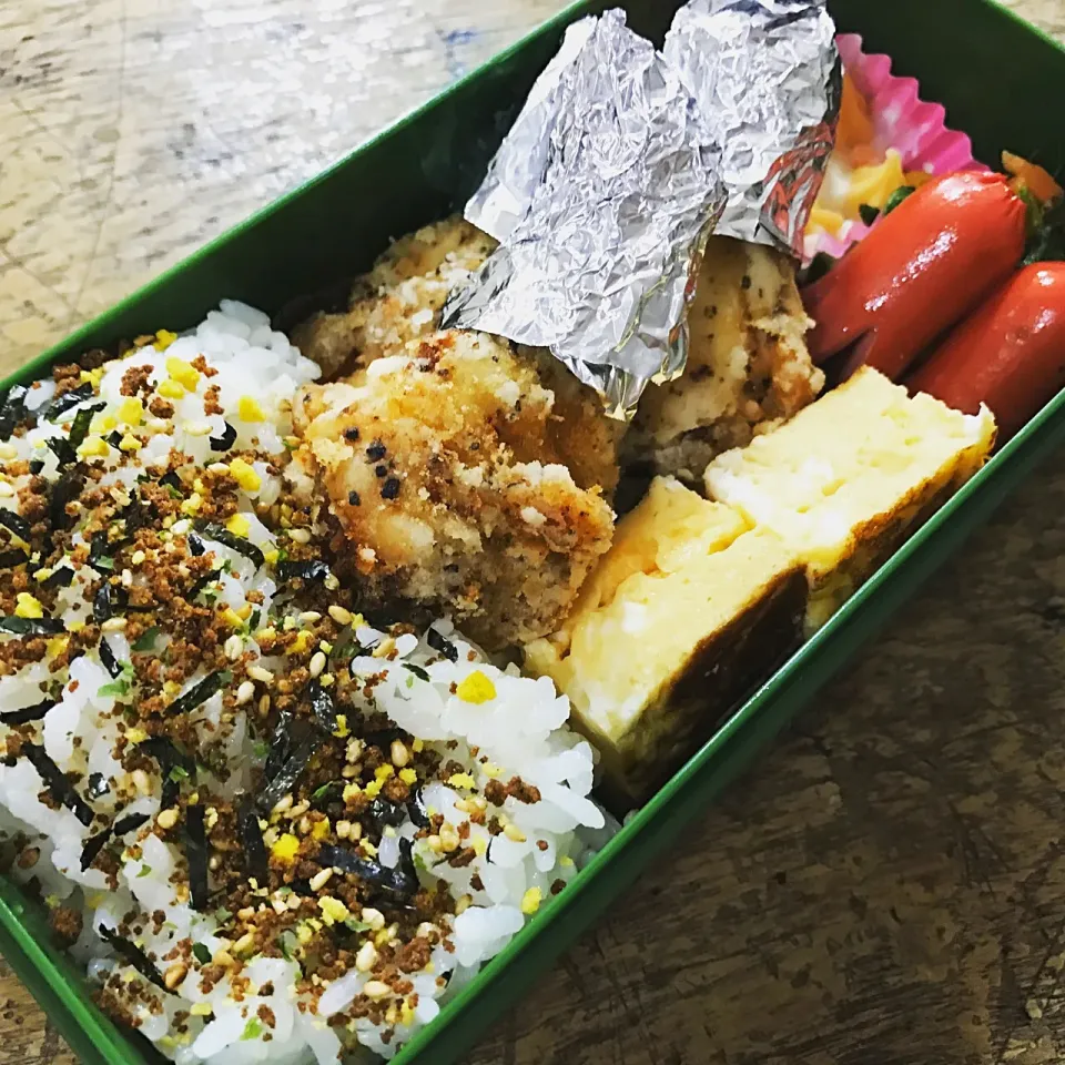 ちび弁〜
唐揚げ弁当〜|akoさん