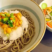 Snapdishの料理写真:冷やしなめこおろし蕎麦|Kumikumiさん