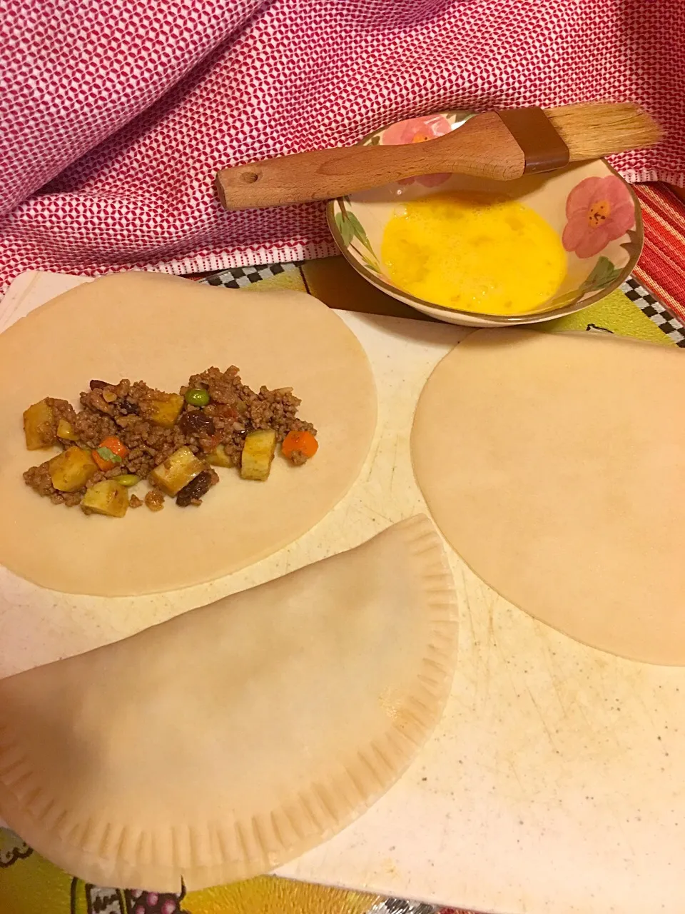 Snapdishの料理写真:Prepping my meat & veggies empanada #empanadas|🌺IAnneさん