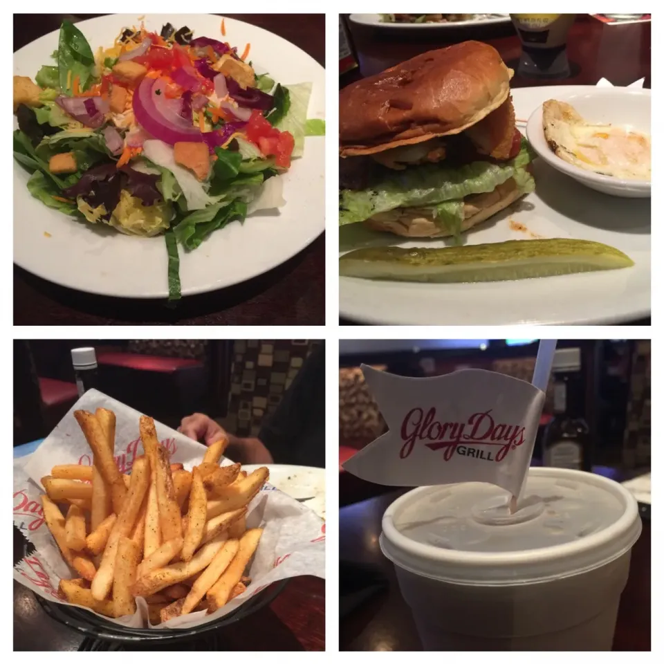 House Salad, Seasoned Fries, Glory Cheeseburger & Ice Tea|Richard Thompsonさん