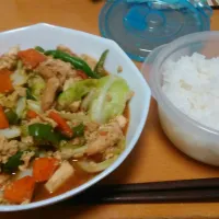 Snapdishの料理写真:ご飯
中華風野菜炒め|ざきさん